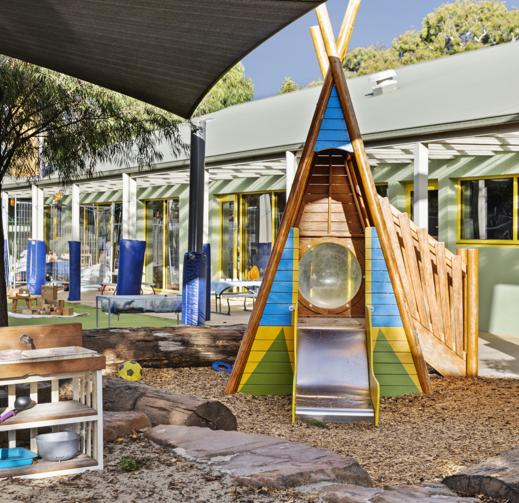 Arts and crafts area